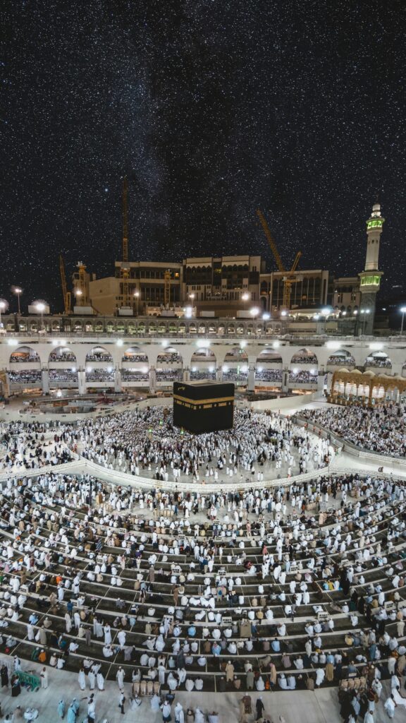 Immerse yourself in the spiritual atmosphere of Makkah during the blessed month of Ramadan. Stay in comfortable accommodations near the Haram, allowing for easy access to prayers and worship. This package provides a seamless experience, combining convenience, comfort, and the opportunity to embrace the essence of this sacred time.